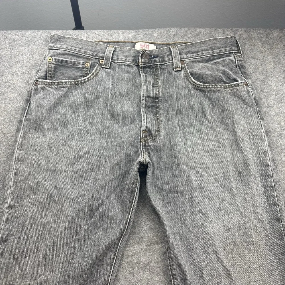 Levis 501 Jeans Mens 34x34 Gray Faded Straight Leg Button Fly Y2K Denim